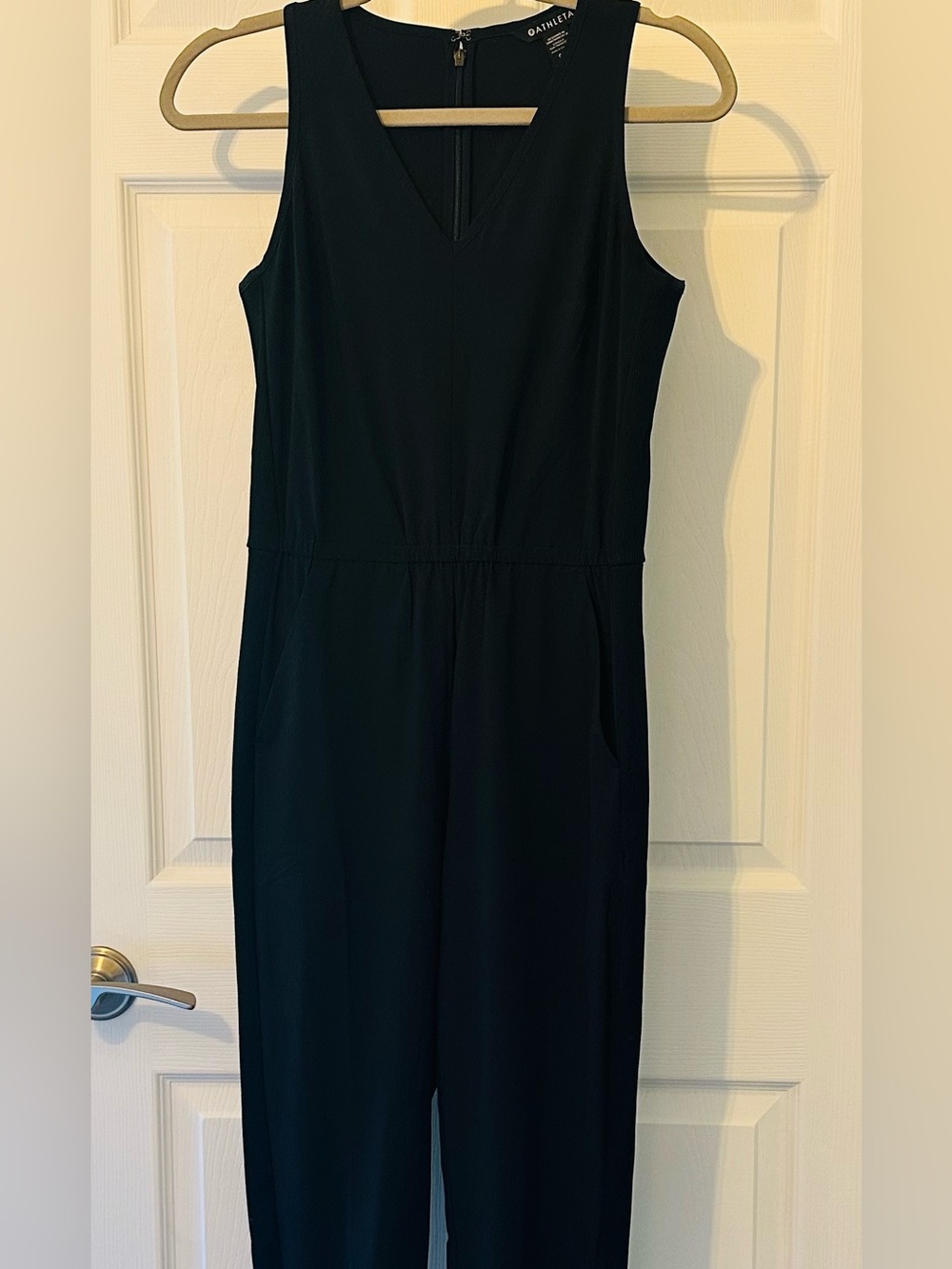 Athleta black sleeveless jumpsuit 0P petite